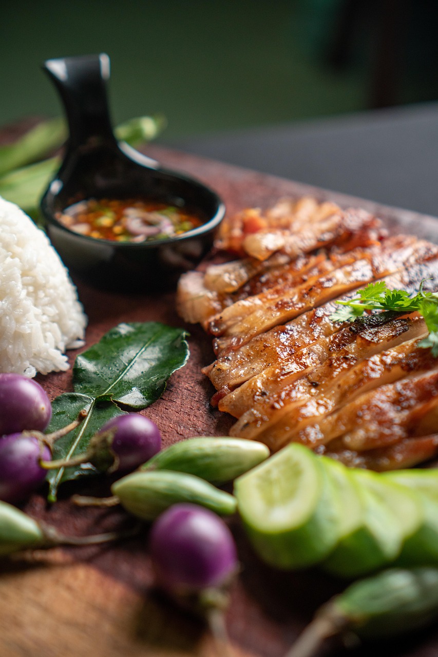 thai food, meal, food, dish, cuisine, rice, thai, healthy, tasty, spicy, dinner, lunch, vegetables, roasted, meat, grilled, pork, barbecue, steak, delicious, asian, thailand, closeup